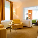 Der Trattner - Trattnerhof & Schoecklblick Hotel 3*