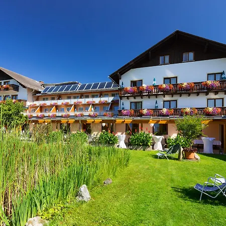 Der Trattner - Trattnerhof & Schoecklblick Hotel Semriach